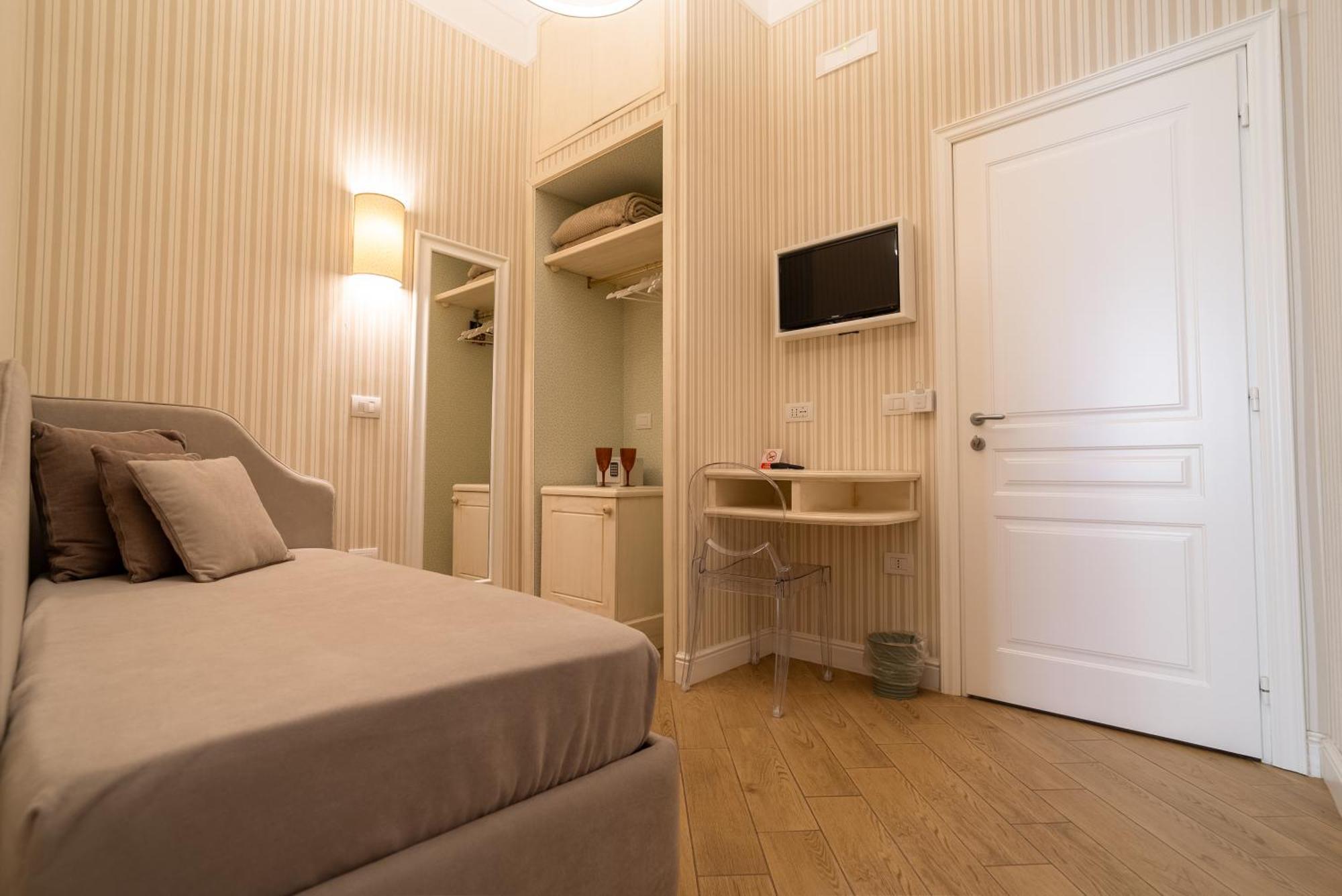 Hotel Florita Napoli Exteriér fotografie